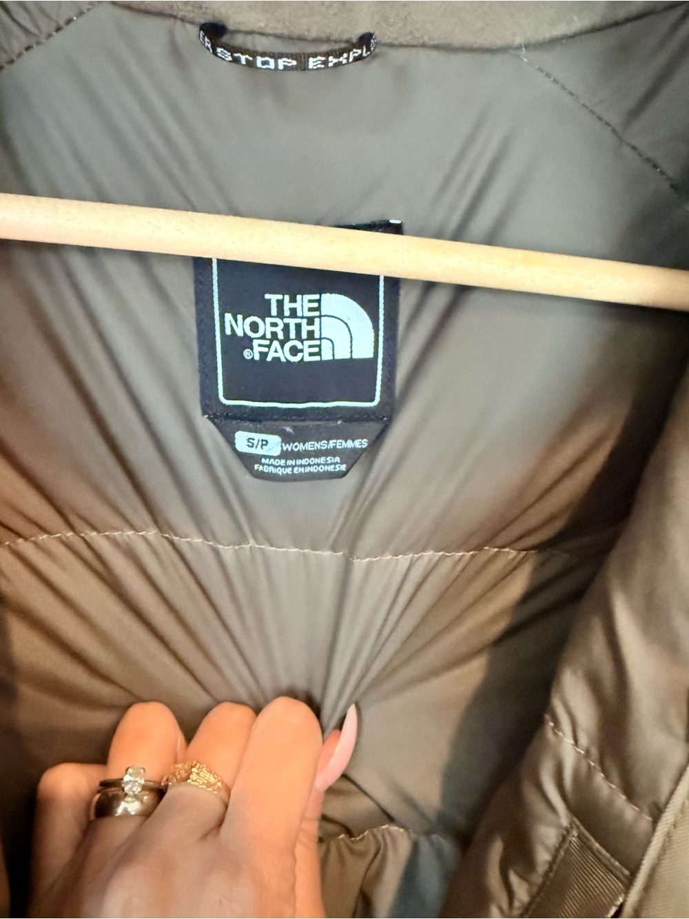 The North Face Women's Hooded Parka Jacket - Olive - Picture 4 of 12